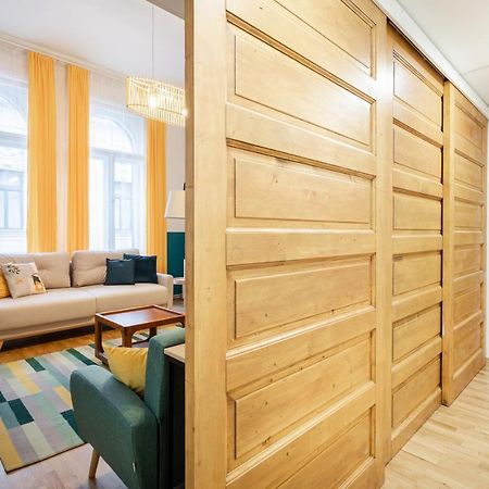 Live Star Apartment Budapest Extérieur photo